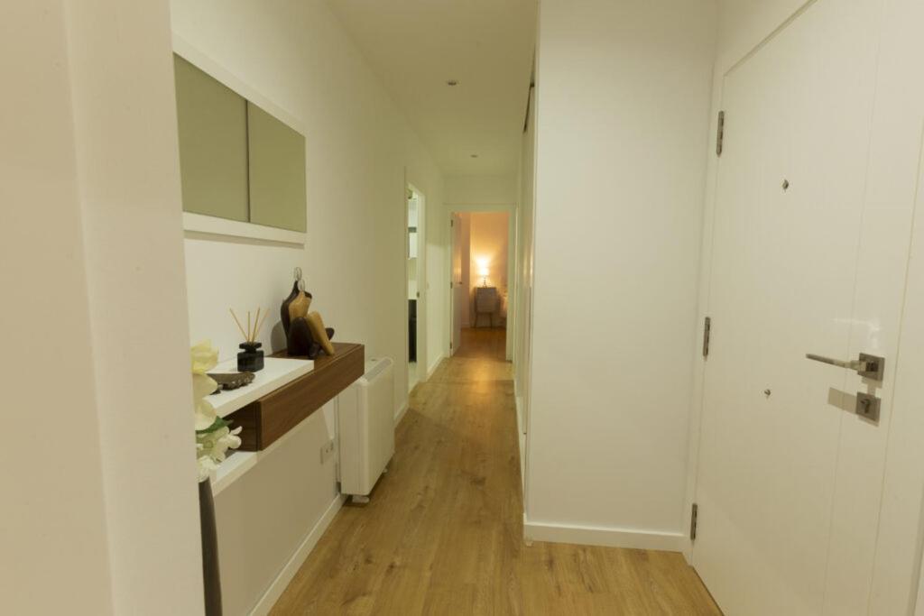 Apartamento Confot / Sbhome ノイア エクステリア 写真